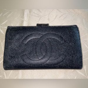 Chanel Black Caviar CC Wallet